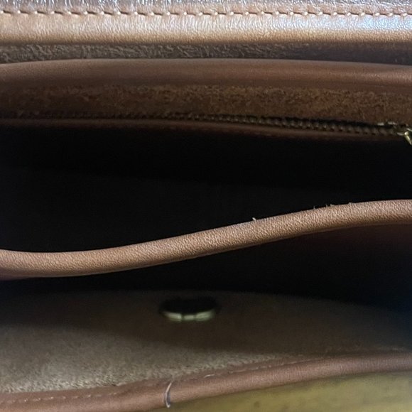 Coach American Classics Hand Bag - Picture 7 of 16